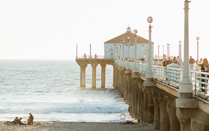 manhattan beach pier