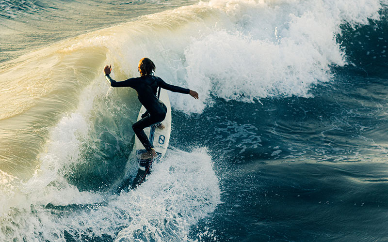 manhattan beach surfing